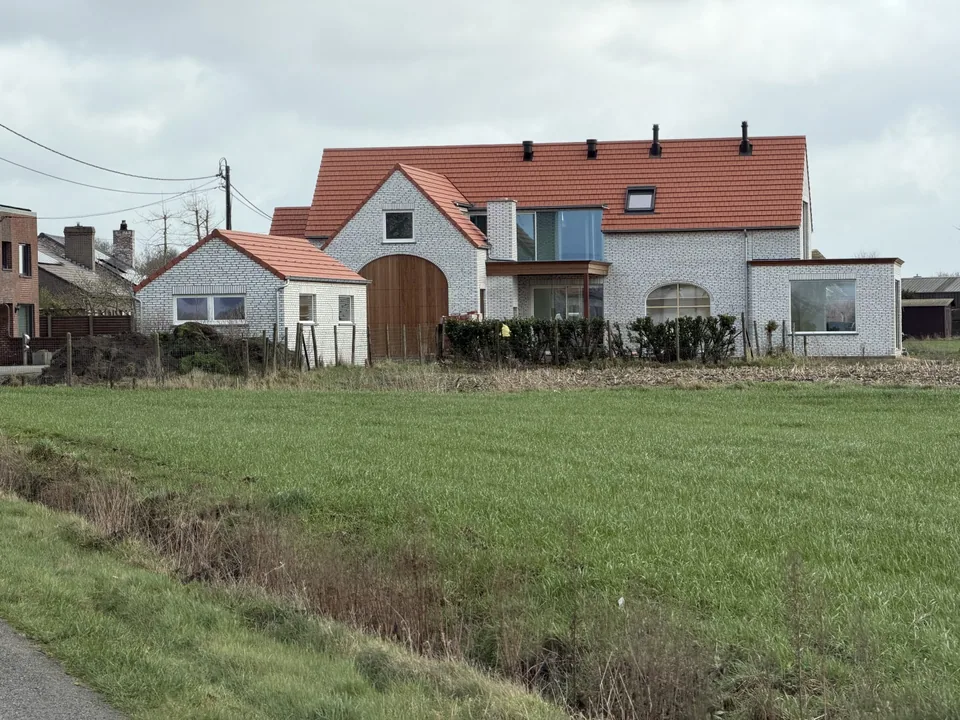 Voorgevel pastorie-woning in Beernem