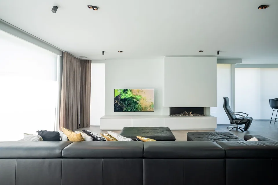 Interieur nieuwbouw woning De Haan met veel licht